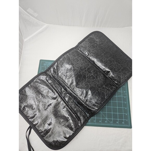 Betsy Johnson Travel Diaper Changing Pad Roses Tri Fold w/ Insulated Bottle Bag - Picture 10 of 11